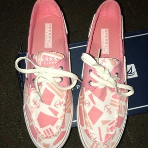 Brand New Anchor Toss Canvas Sperry’s